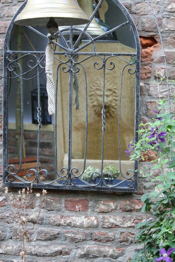 Artagnan Bed & Breakfast Maastricht Exterior photo